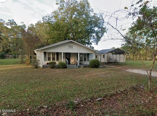 1106 Myrtle St E, Philadelphia, MS 39350