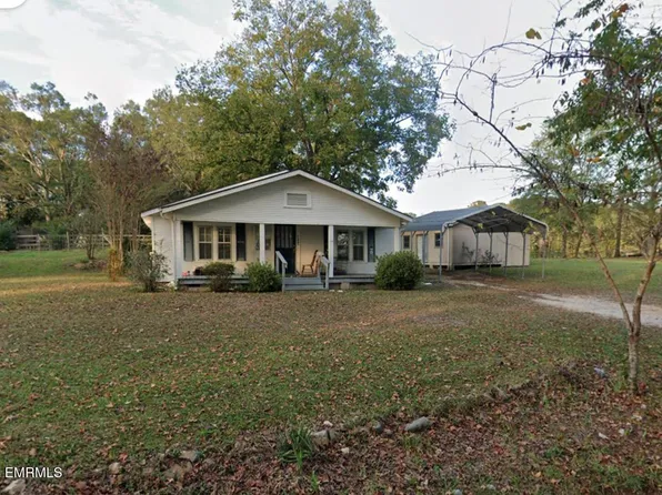 1106 Myrtle St E, Philadelphia, MS 39350