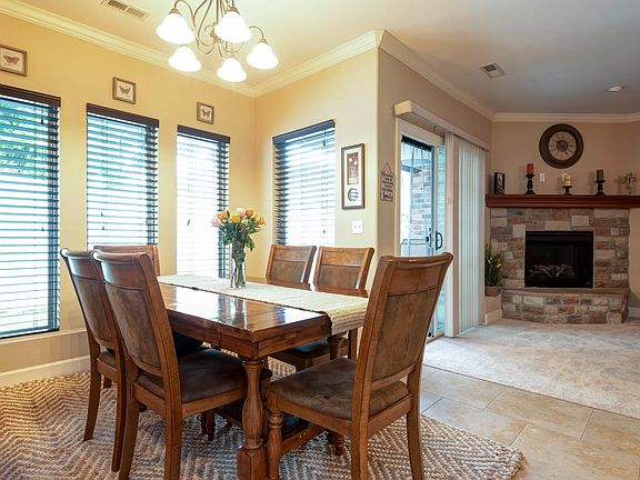 3rd image of 134B Lakehills Dr