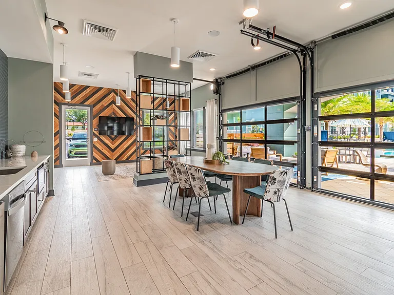 Thrive Luxury Apartments — Photo 6