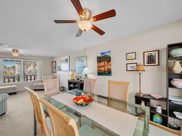 13540 Stratford Place Cir #202 — Photo 36