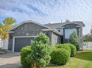 5304 155th Ave NW, Edmonton, AB T5Y2S6