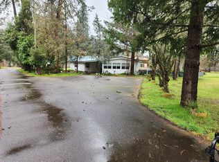 1560 2nd Ave, Gold Hill, OR