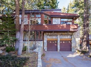 297 Valley Vista Pl, Mammoth Lakes, CA 93546