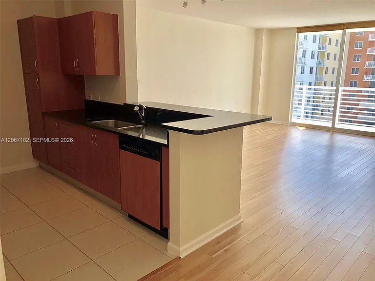 18800 NE 29th Ave #730 — Photo 10