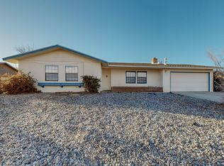 405 Cabeza Negra Dr SE, Rio Rancho, NM 87124