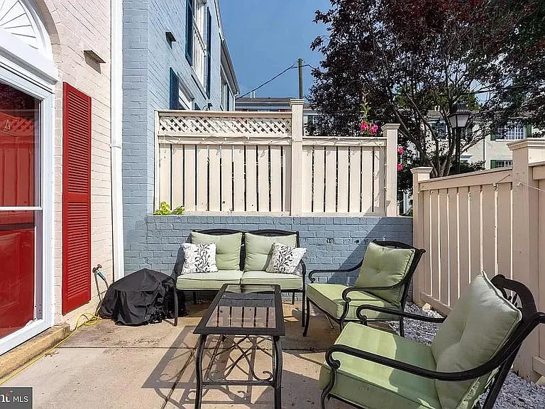 1487A N Van Dorn St — Photo 4