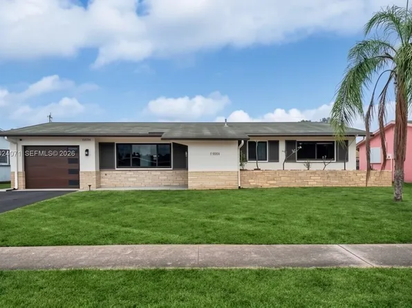 11901 NW 23rd St, Pembroke Pines, FL 33026