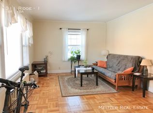 311 Ridge Ave #1, Evanston, IL 60202