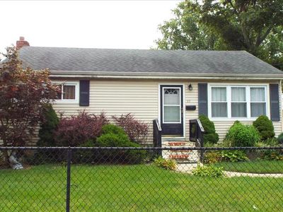 23 Surrey Dr, Amityville, NY, 11701