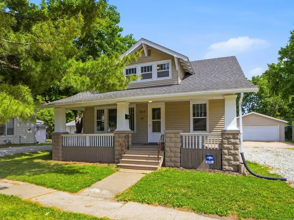 709 E Monroe St, Mount Pleasant, IA 52641