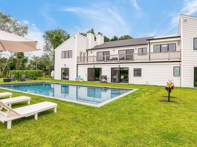 51 Blackwatch Ct, Southampton, NY, 11968