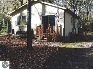 1201 N Huron Rd, Tawas city, MI 48763
