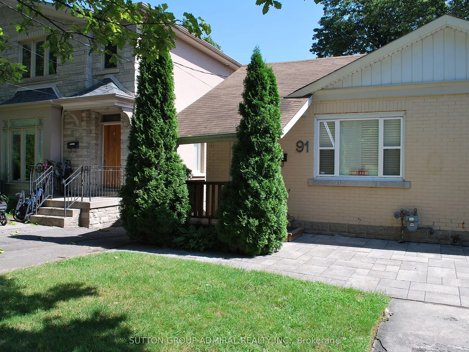 3 bed, $3,649 — Photo 1