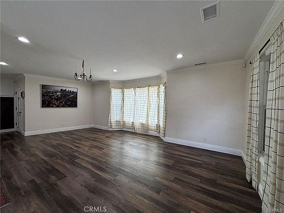 5th image of 3297 N Pershing Ave