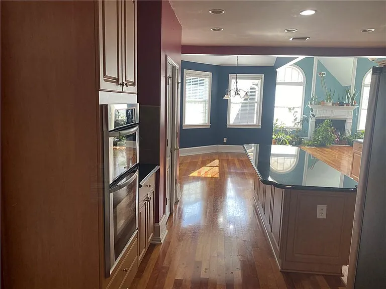 8067 Revere Dr — Photo 10