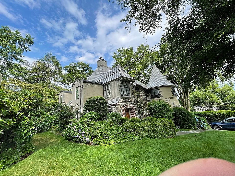 1st image of 93 Echo Ln