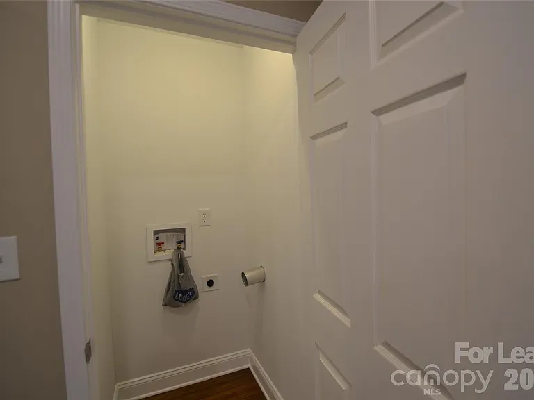 432 Keswick Ave — Photo 10