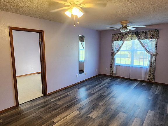 5th image of 2718 NW 20th St
