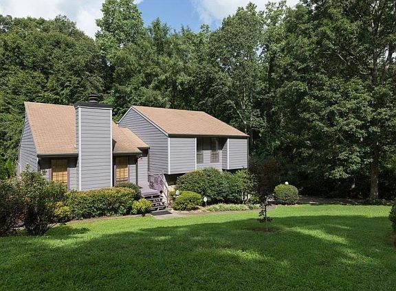 3rd image of 3474 Vinings North Trl SE