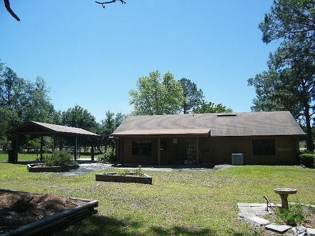 1st image of 249 SW Bedrock St