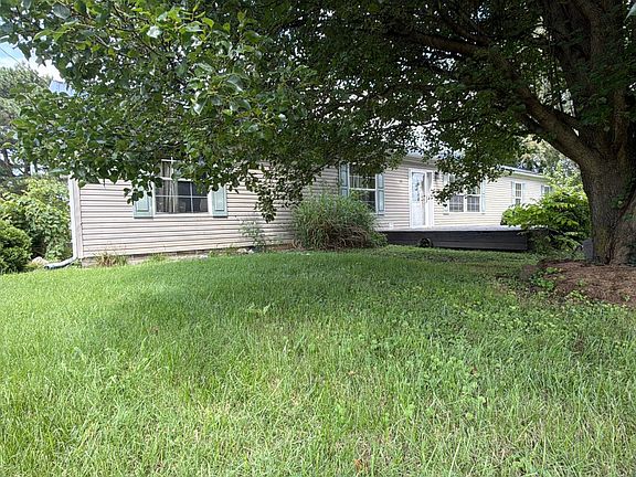 5th image of 501 Walnut St