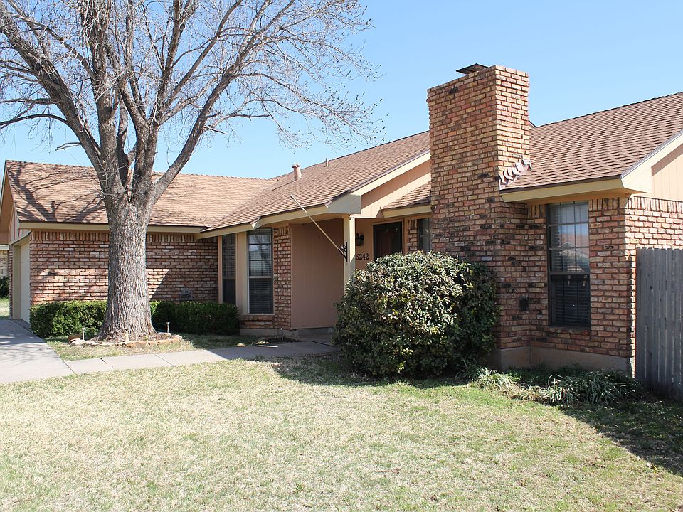 1st image of 5242 Pebblebrook Ct