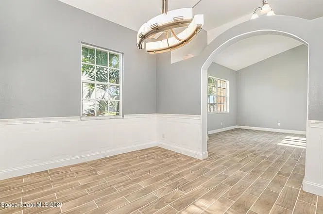 4 bed, 2001 sqft, $4,200 — Photo 4