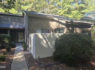 3 Paddington Pl, Chapel Hill, NC 27517