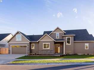 502 Wedgewood Dr, Eugene, OR 97404