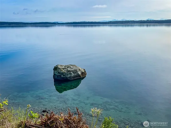 15 White Rock Lane, Port Ludlow, WA 98365