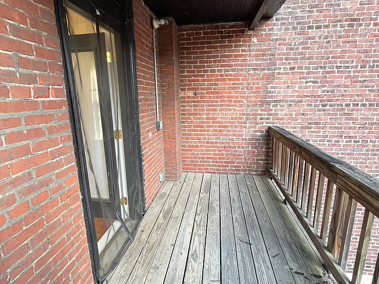 1302 Pine St #1 — Photo 24