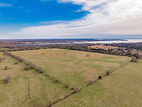 5th image of 352 Rs County Rd #1605