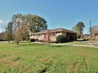 2501 Old Stone Dr, Anderson, SC 29621