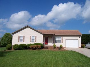 5104 Swinging Bridge Rd, Conover, NC 28613