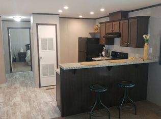 32 Big Chief Dr, Bourbonnais, IL 60914
