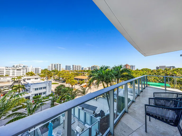 701 N Fort Lauderdale Beach Blvd #406 — Photo 27