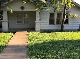 1302 Vine St, Georgetown, TX 78626