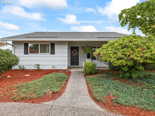 12365 SW King Richard Dr, King City, OR 97224