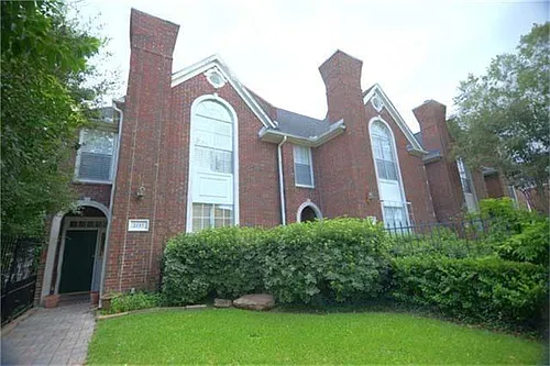 2117 Peckham St Photo 1