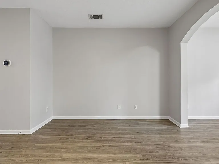 8261 Rossi Rd — Photo 8