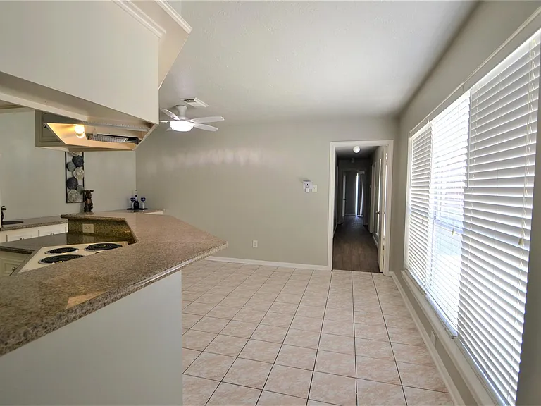 15927 Tumbling Rapids Dr — Photo 23