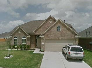 8306 Caraway Lake Cir, Baytown, TX 77521
