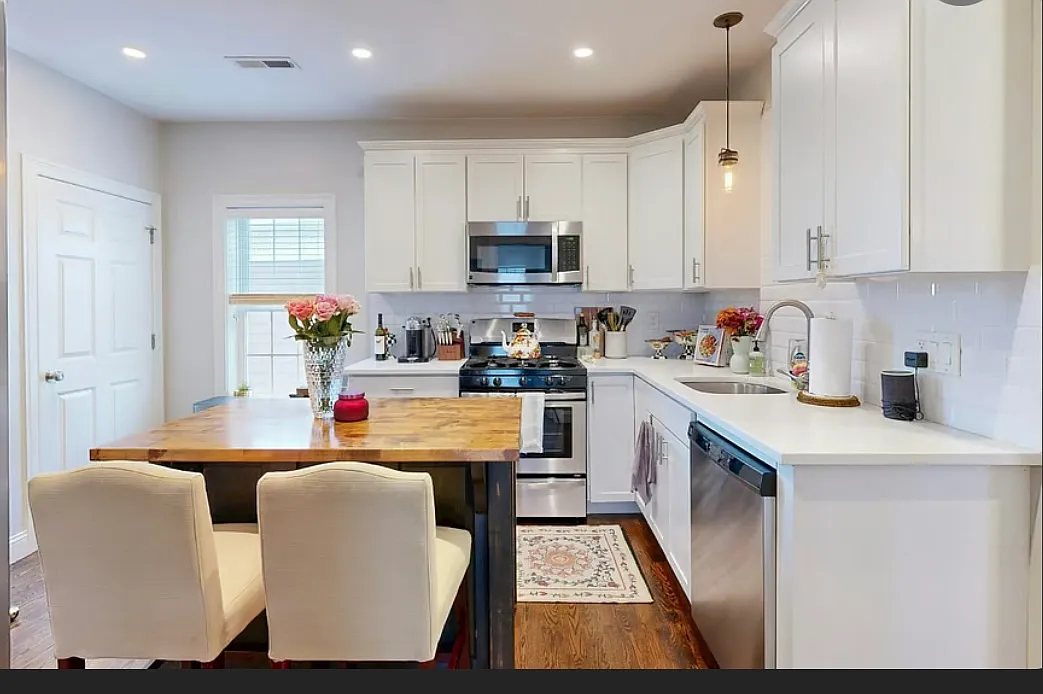 3 bed, $3,800 — Photo 2