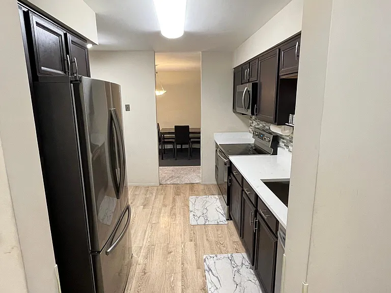 1605 E Central Rd #202A — Photo 10