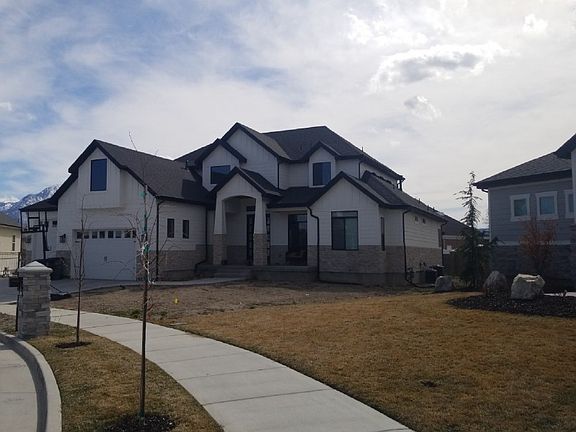 2nd image of 1943 W Nicholas Farm Ln