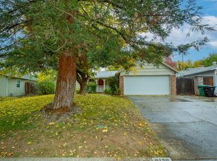 8176 Waikiki Dr, Fair Oaks, CA 95628