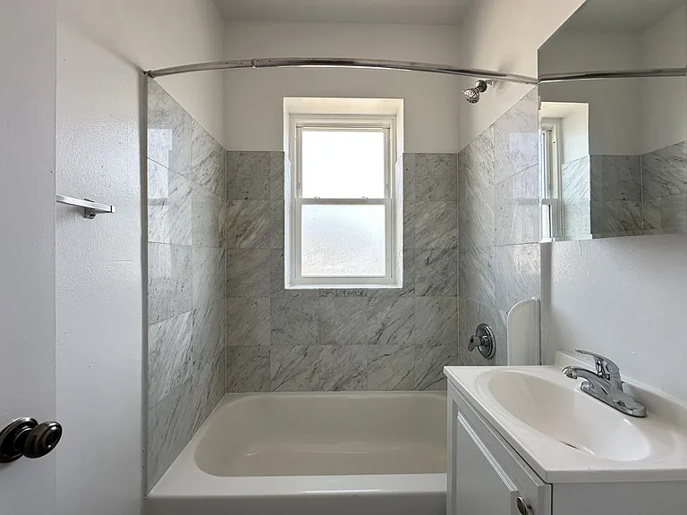 2349 N Drake Ave #4 — Photo 19