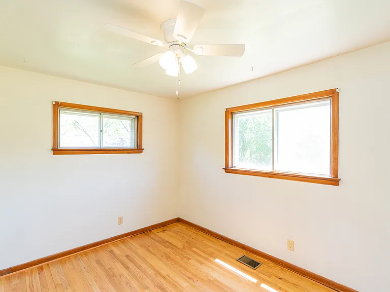 1214 Echo Dr — Photo 27