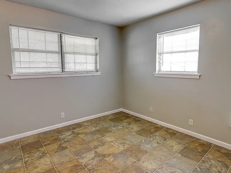3717 Forestwood St — Photo 7